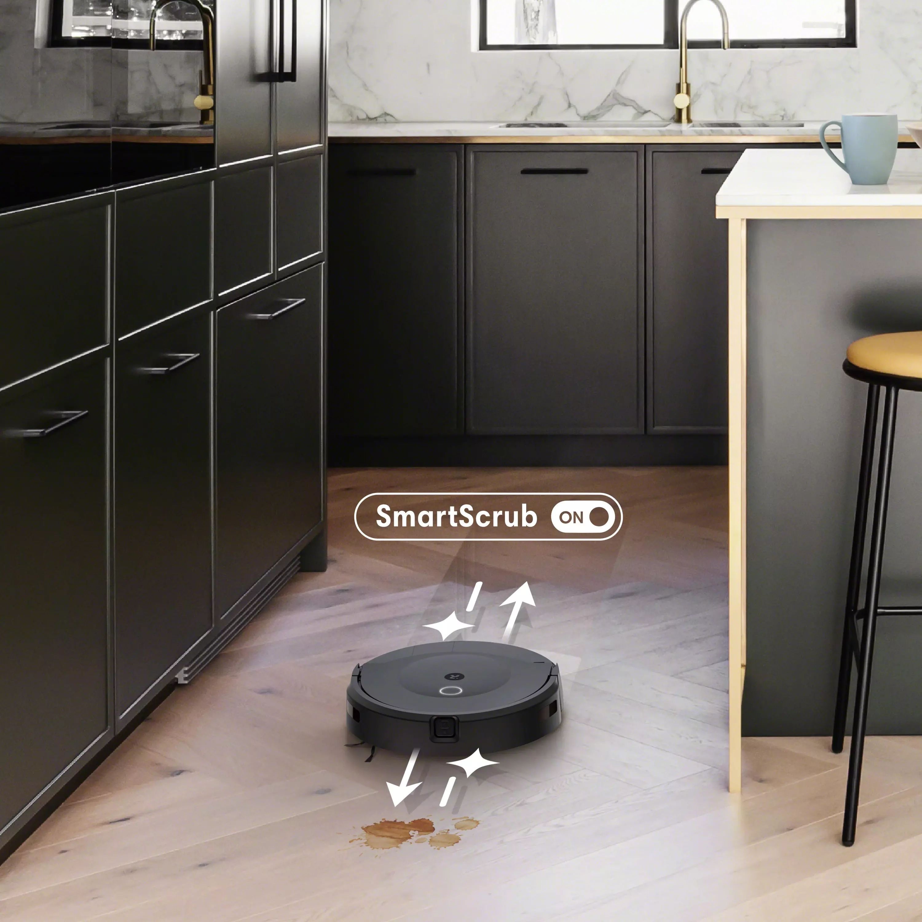 Roomba Combo® 10 Max robot + AutoWash™ dock